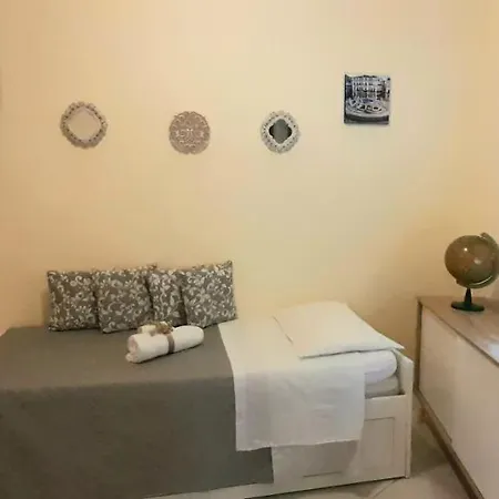 La Perla Di Apartment *